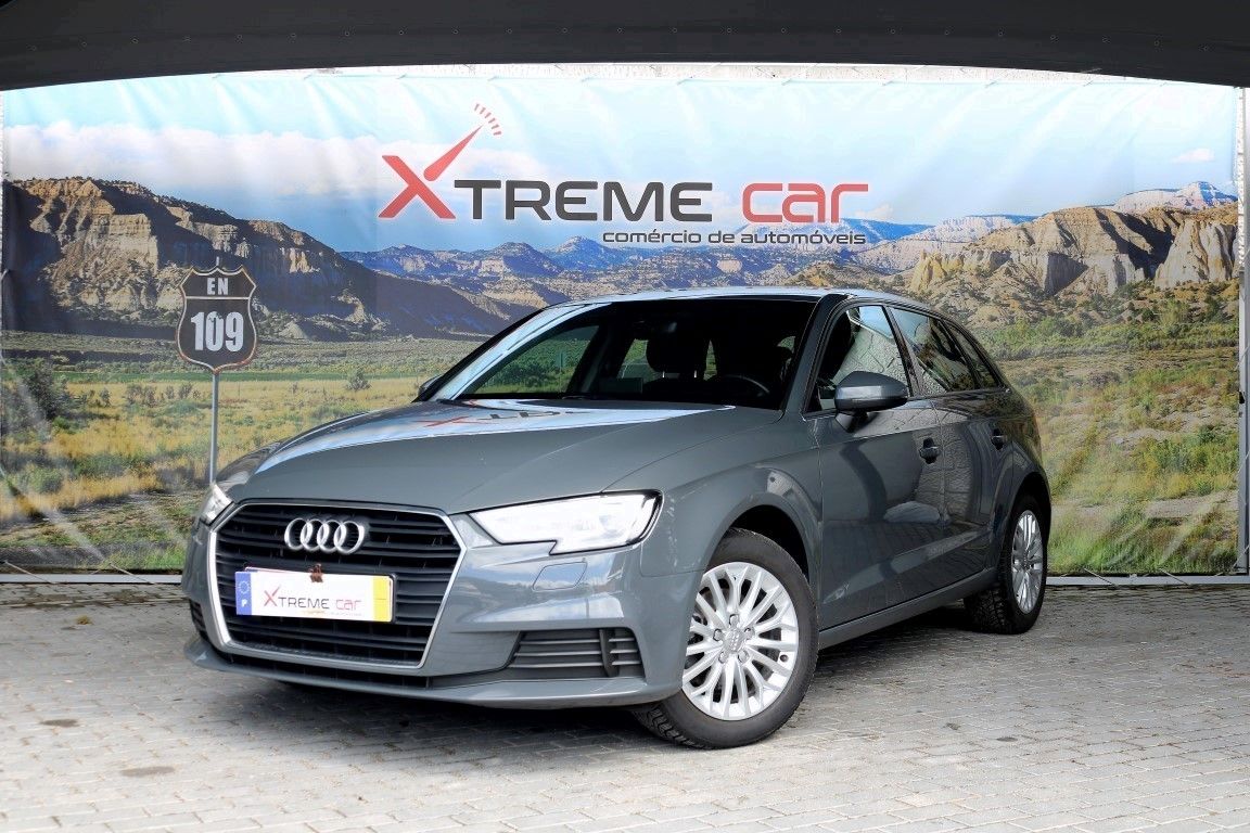 Vendido Audi A3 Sportback 1.6 TDI Des. - Carros usados para venda