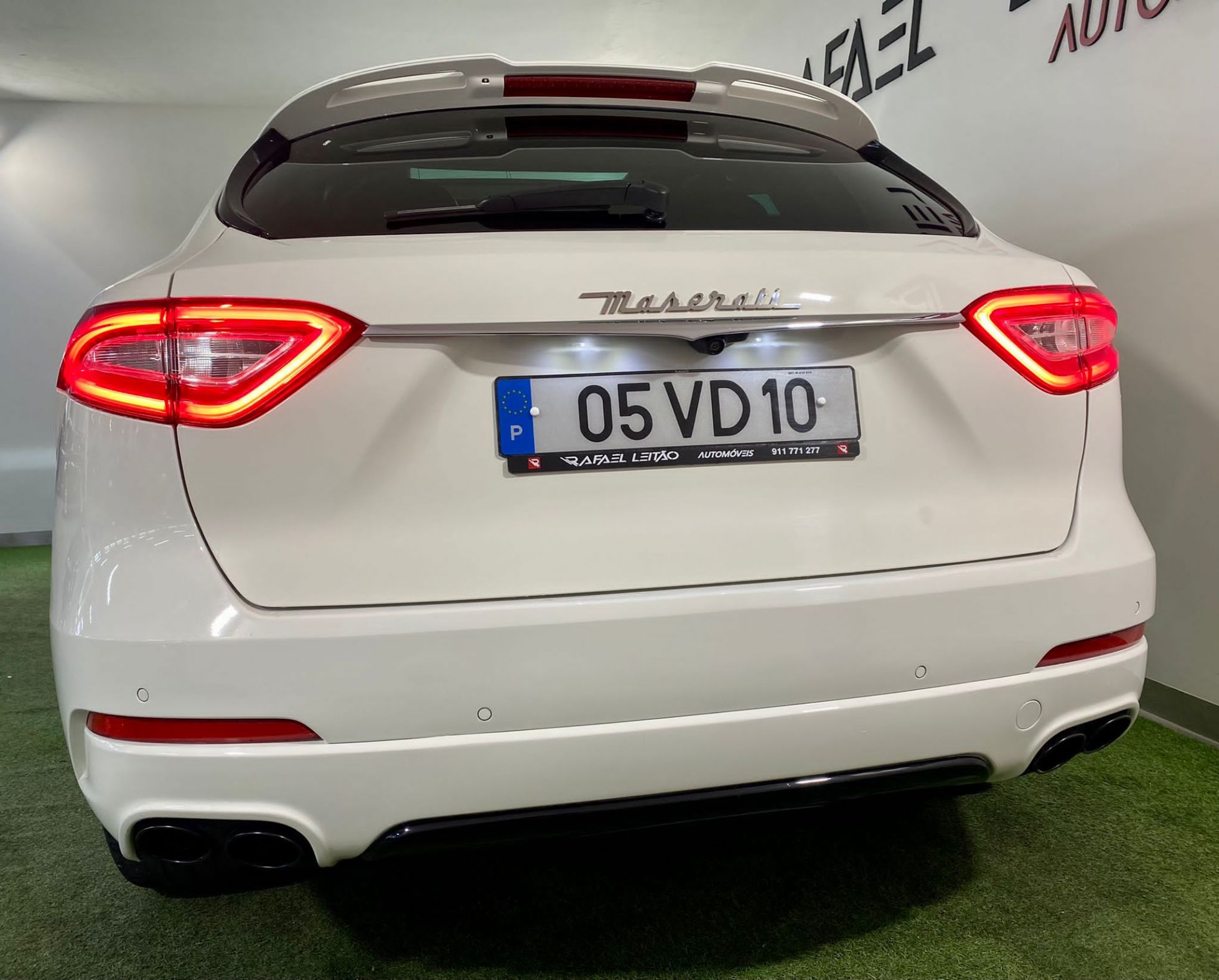 Maserati Levante 3.0 V6  Rafael Leitão Automóveis em Porto