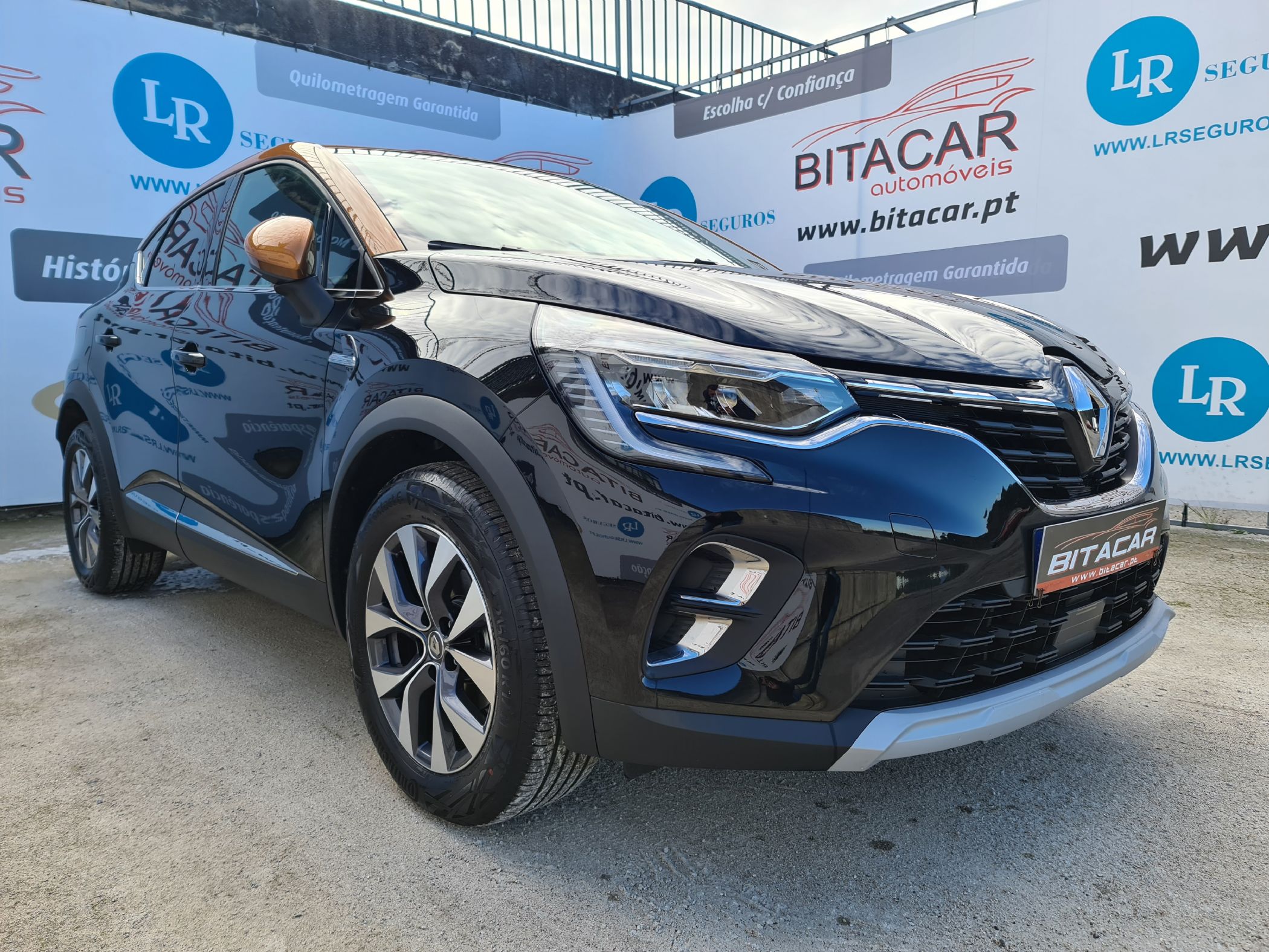 renault-captur-1-0-tce-exclusive-usado-para-venda-em-paredes-porto