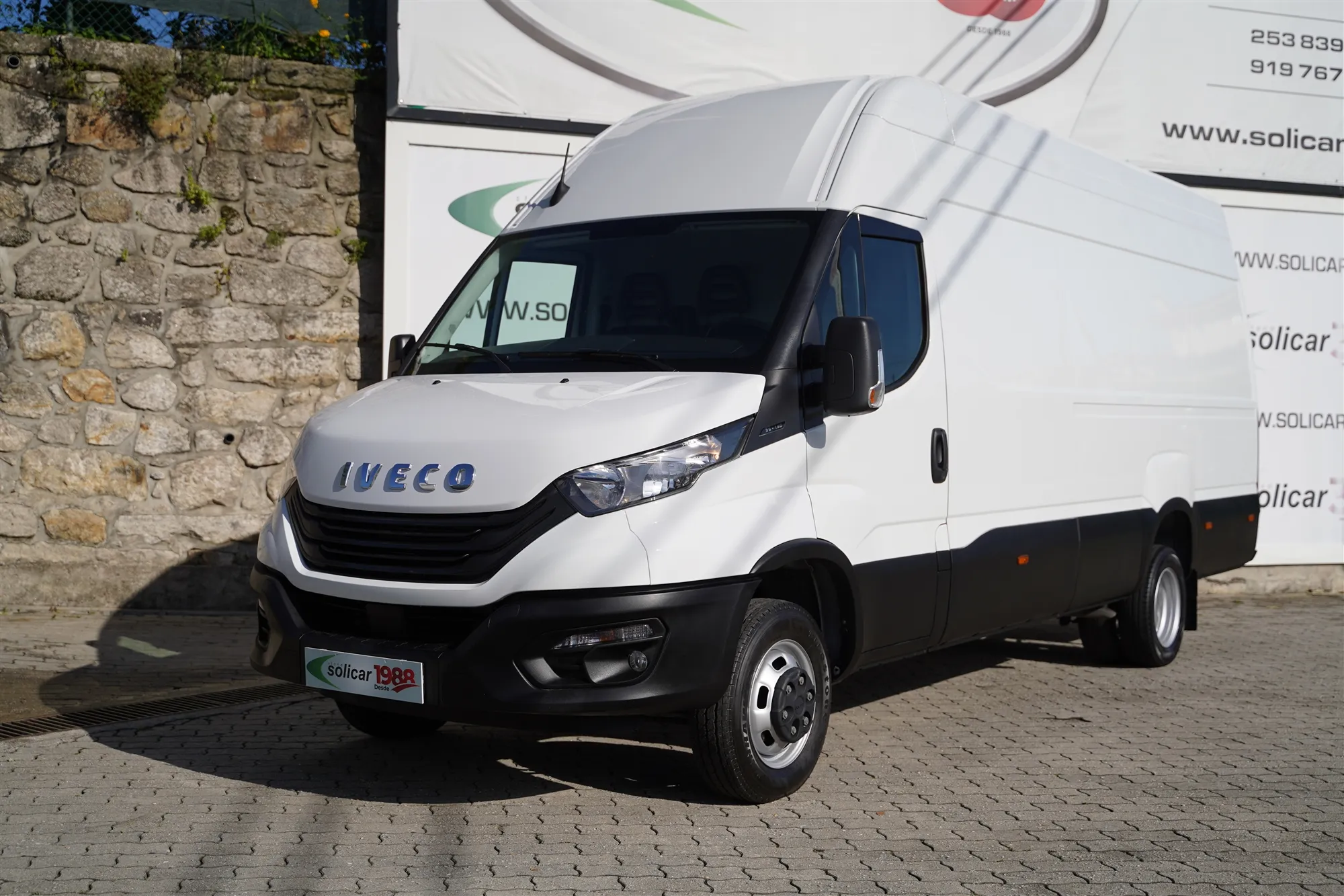 Iveco Daily 2.3 35C16H 4100 CD