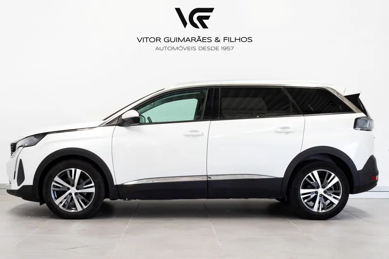 Peugeot 5008 2021 — foto 5