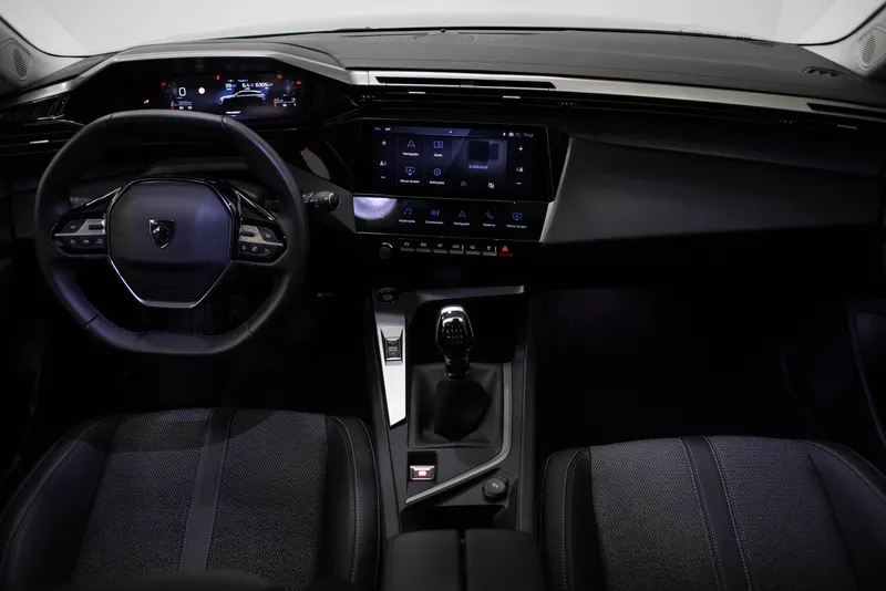 Peugeot 308 2024 — foto 8