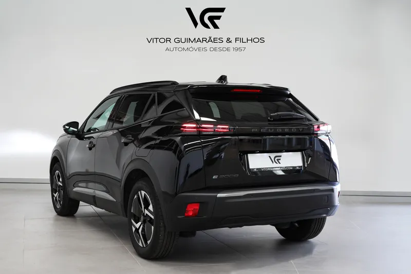 Peugeot e-2008 2025 — foto 6