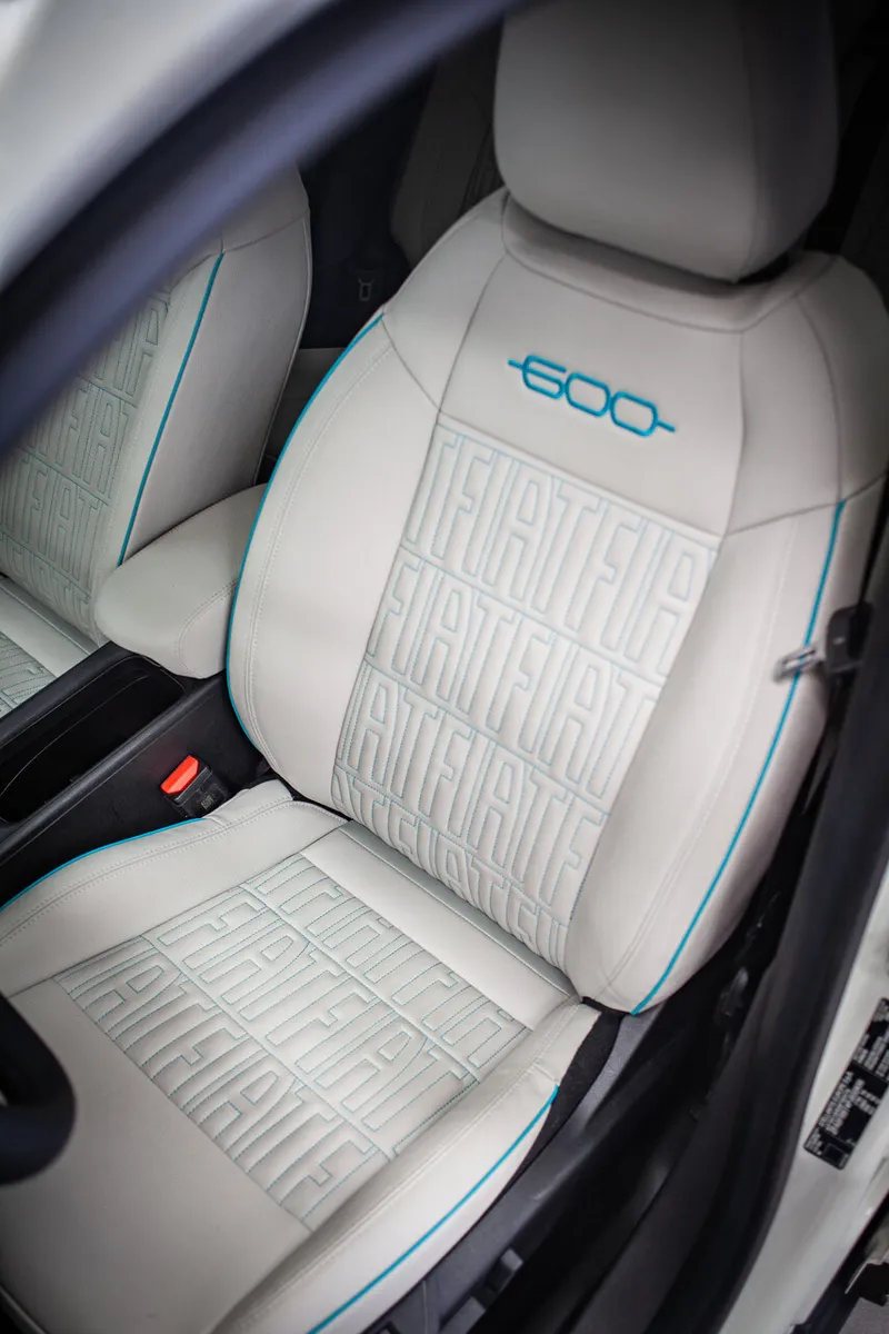 Fiat 600 2024 — foto 15