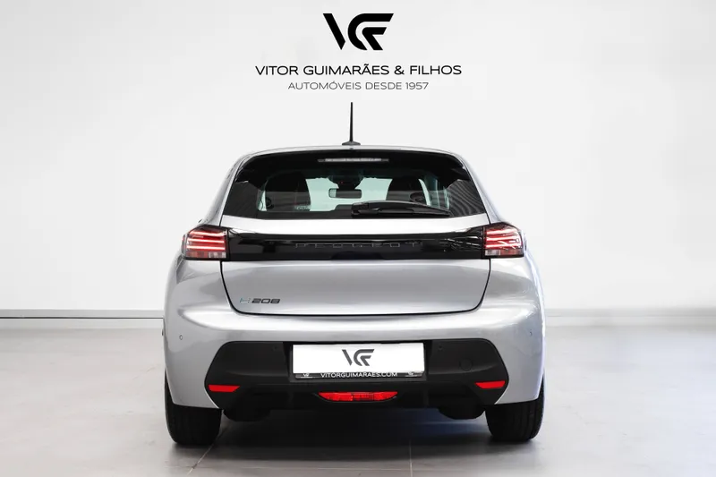 Peugeot e-208 2025 — foto 4