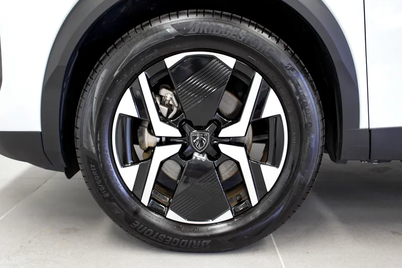 Peugeot 2008 2025 — foto 6