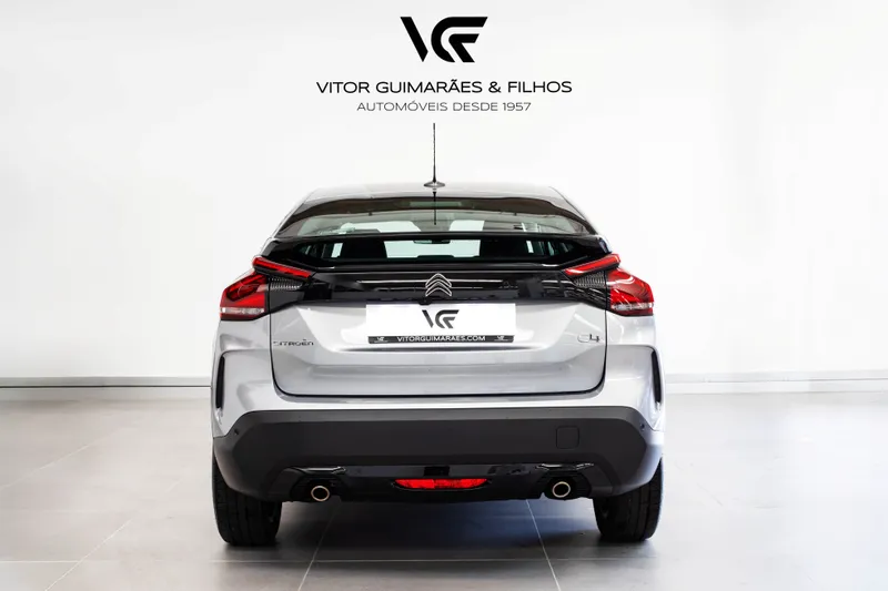 Citroën C4 2023 — foto 4