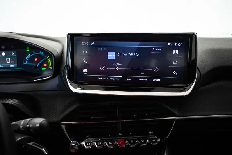 Peugeot e-2008 2025 — foto 12