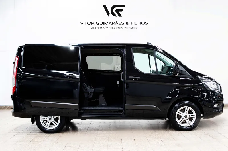 Ford Transit Custom 2021 — foto 13