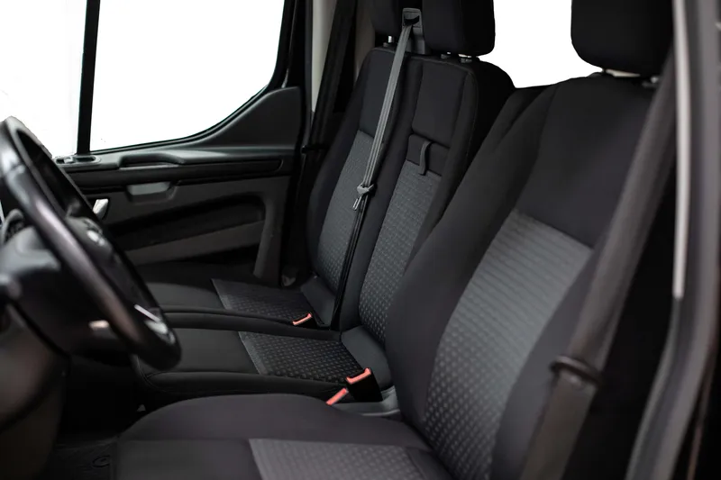Ford Transit Custom 2021 — foto 10