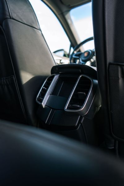 Porsche Cayenne foto 12