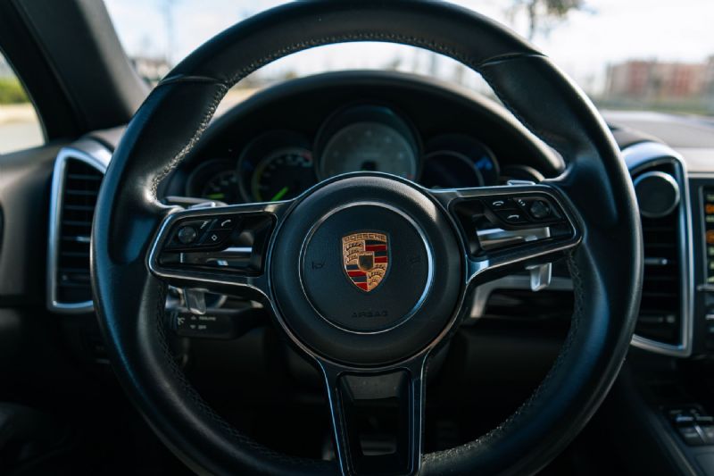 Porsche Cayenne foto 21