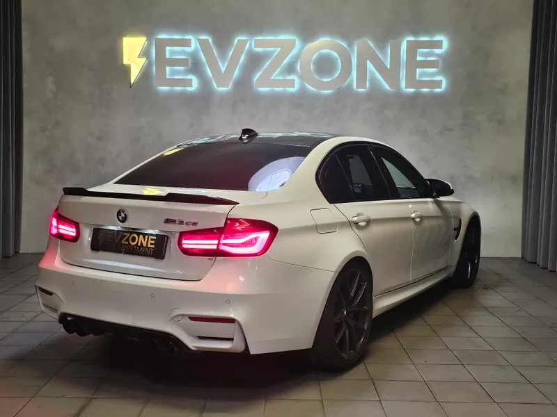 BMW M3 foto 7