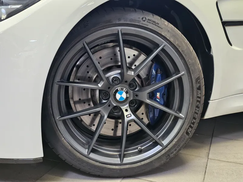BMW M3 foto 37