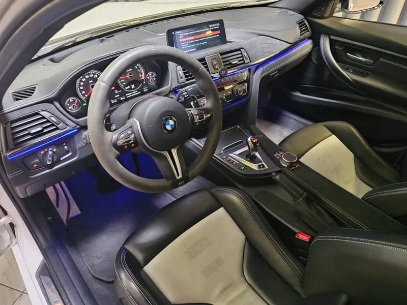 BMW M3 foto 8