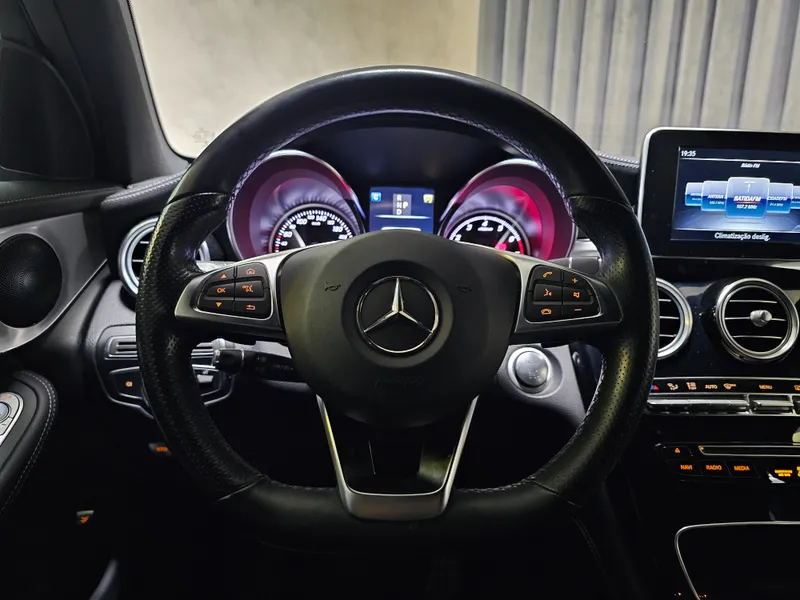 Mercedes Benz GLC 300 foto 13