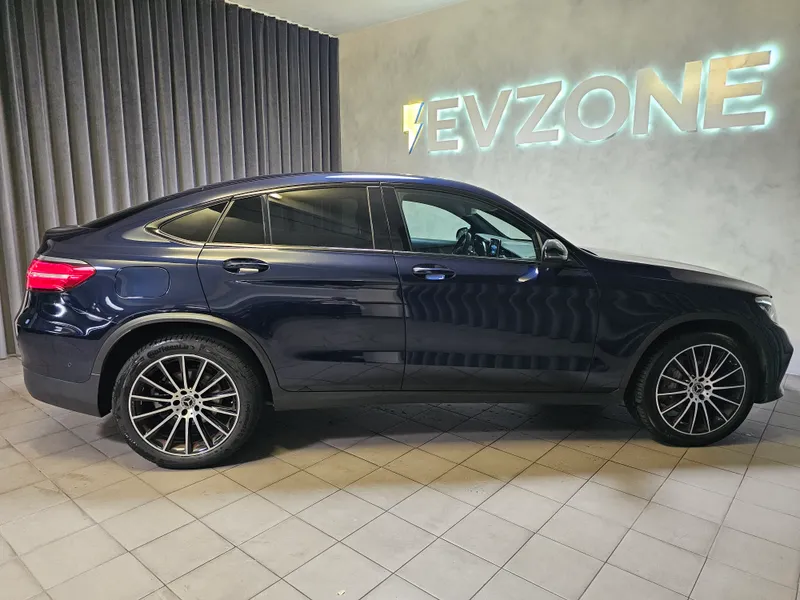 Mercedes Benz GLC 300 foto 7