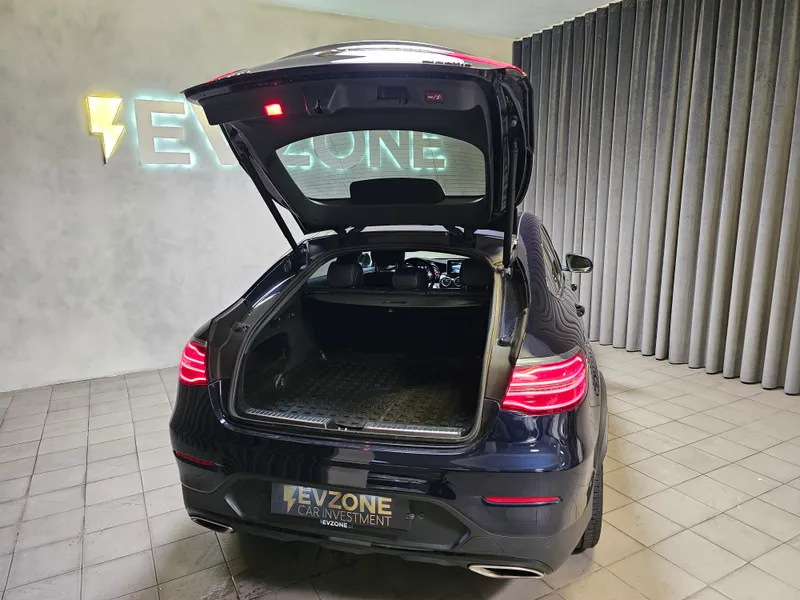 Mercedes Benz GLC 300 foto 26