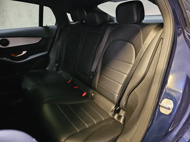Mercedes Benz GLC 300 foto 22