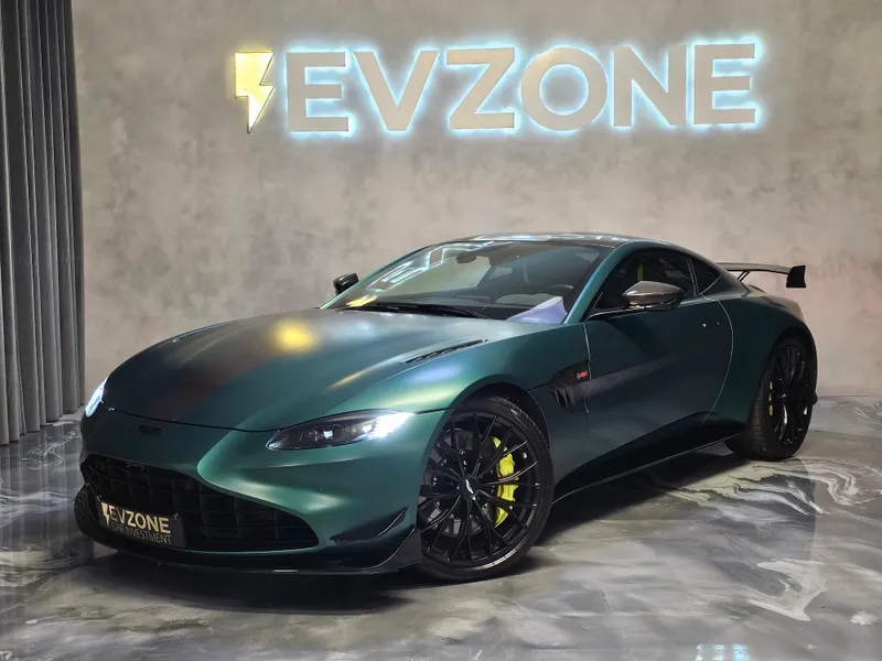 Aston Martin Vantage Coupe foto 3