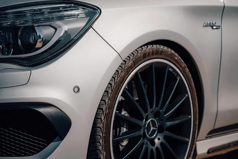 Mercedes Benz CLA 45 AMG foto 24