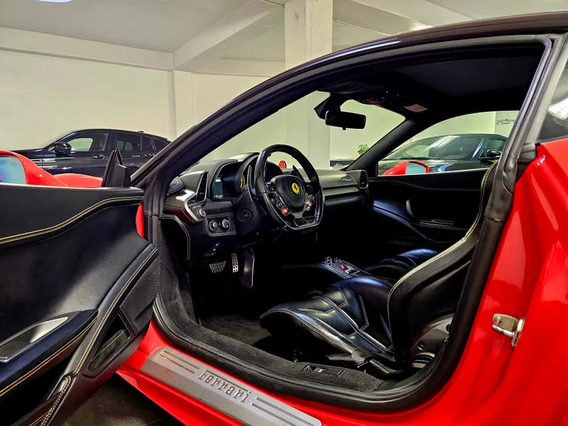 Ferrari 458 foto 14