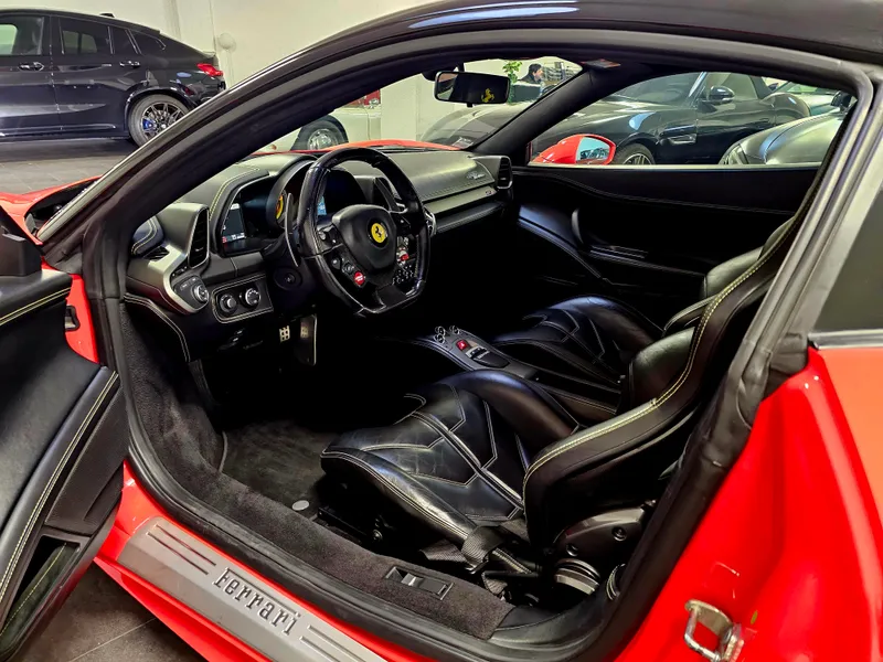 Ferrari 458 foto 15