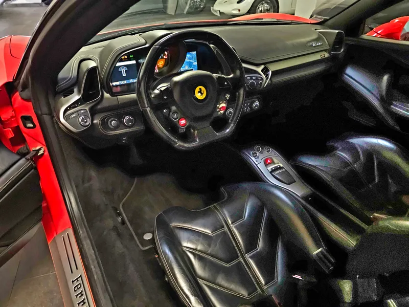 Ferrari 458 foto 17