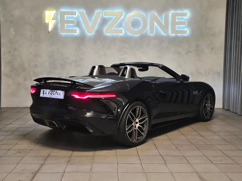 Jaguar F-Type foto 10