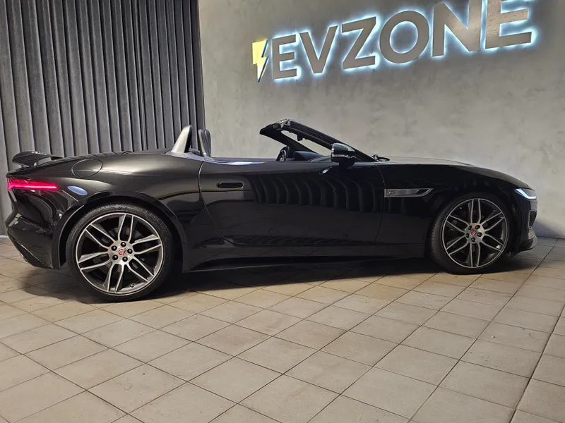 Jaguar F-Type foto 11