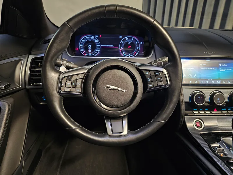 Jaguar F-Type foto 17