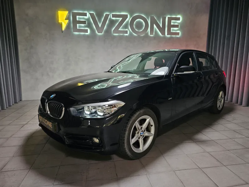 BMW 116 foto 2