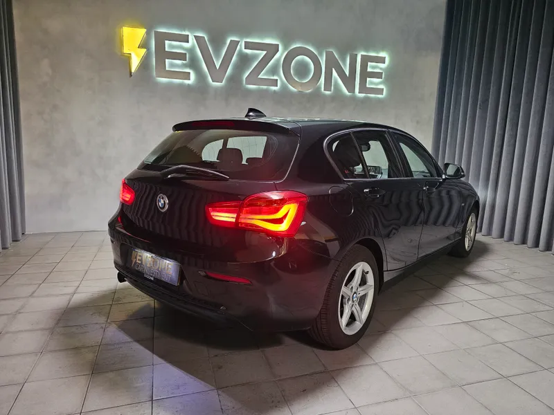 BMW 116 foto 5
