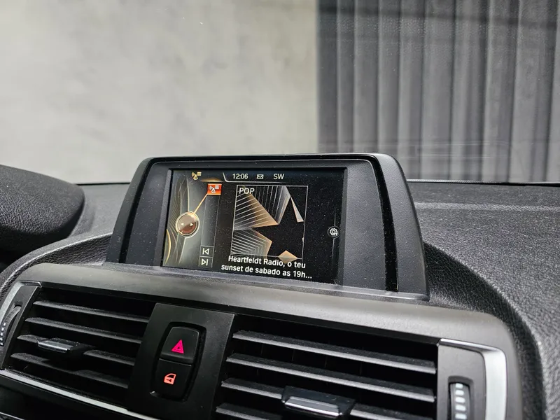 BMW 116 foto 14