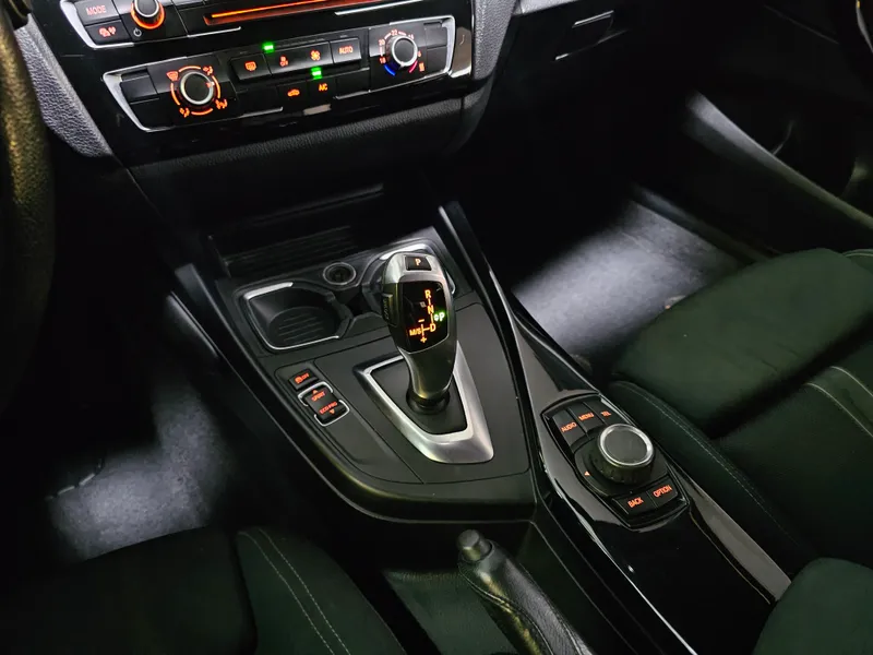 BMW 116 foto 17