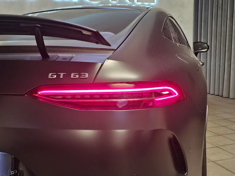 Mercedes Benz AMG GT foto 50