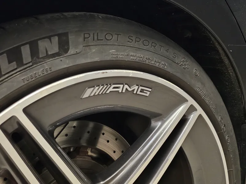 Mercedes Benz AMG GT foto 52