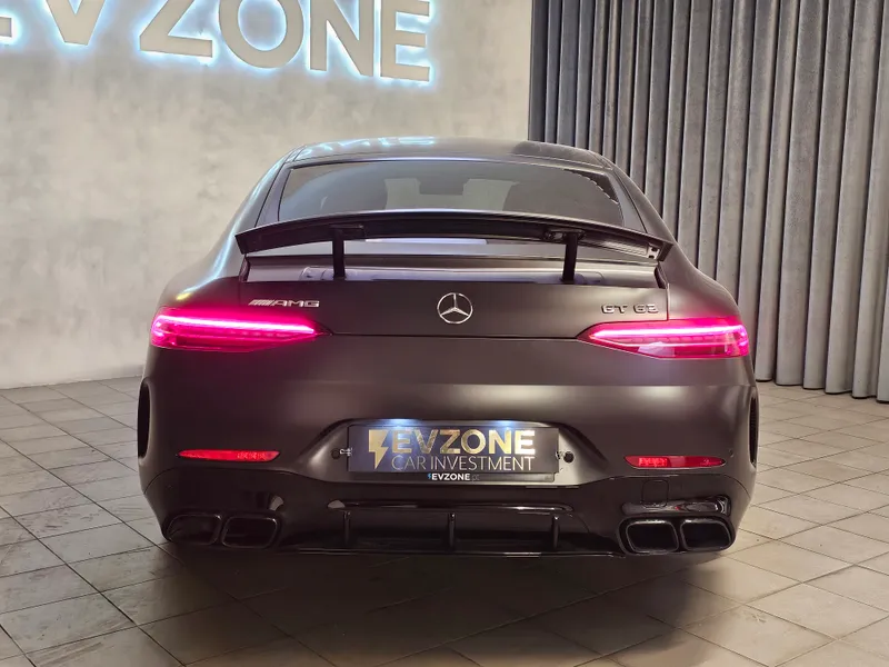 Mercedes Benz AMG GT foto 7