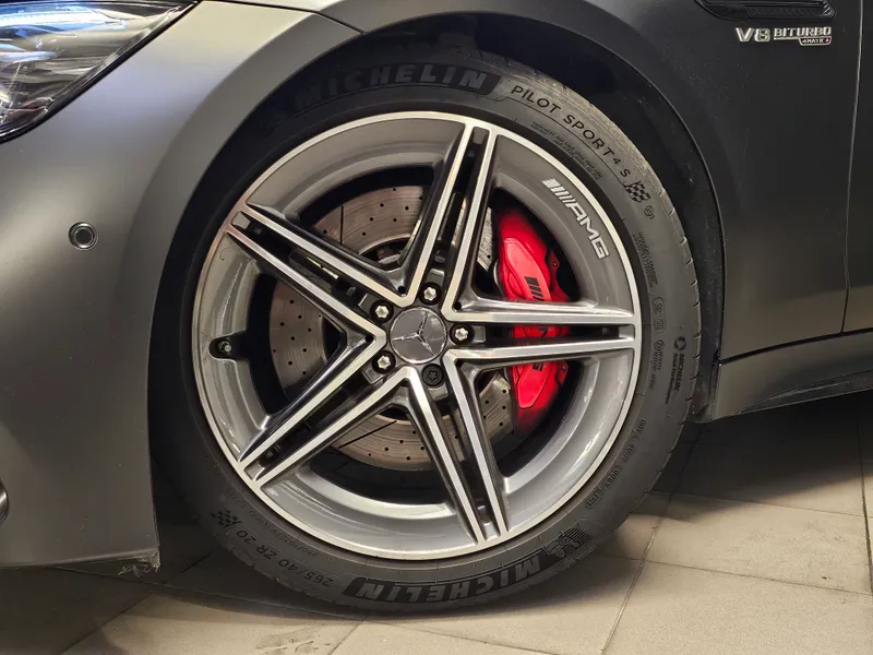 Mercedes Benz AMG GT foto 51