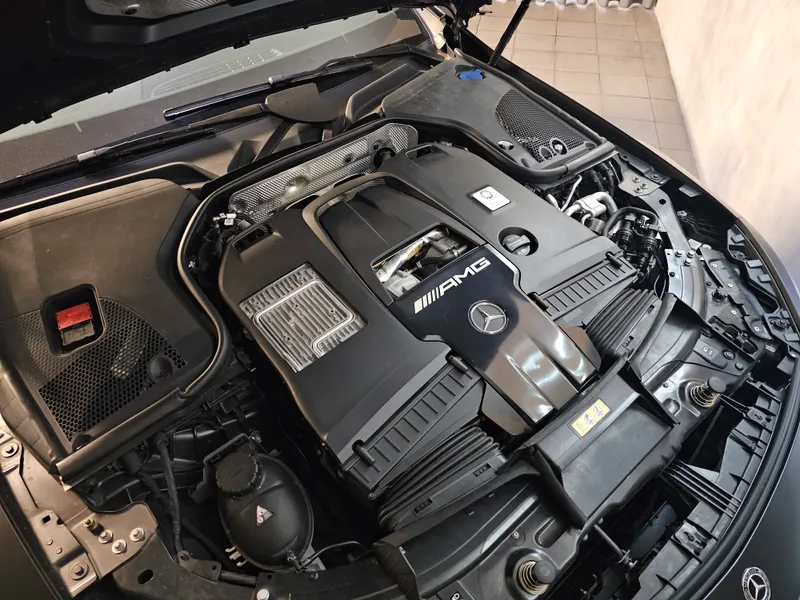 Mercedes Benz AMG GT foto 53