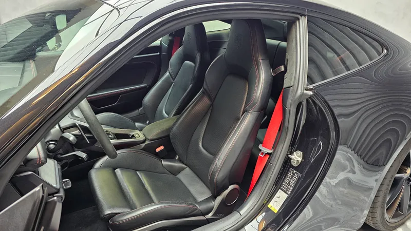 Porsche 992 foto 21