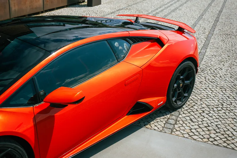 Lamborghini Huracán foto 10