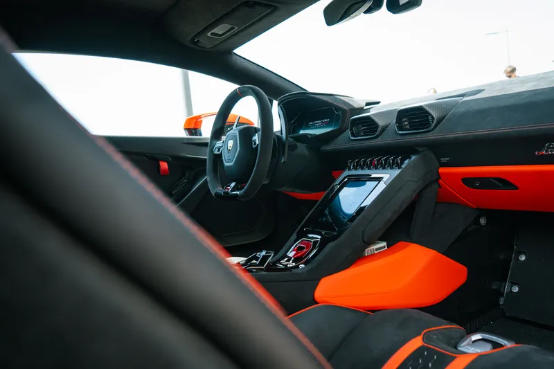 Lamborghini Huracán foto 17