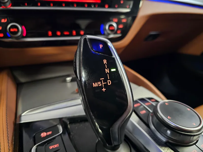 BMW 530 foto 20