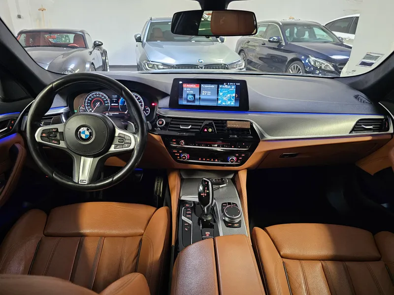 BMW 530 foto 14