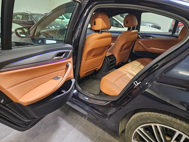 BMW 530 foto 24