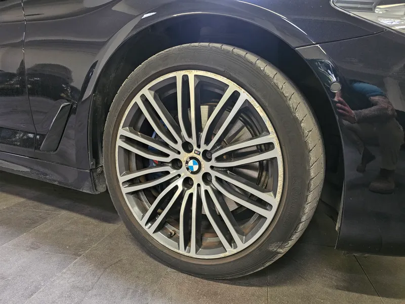 BMW 530 foto 33