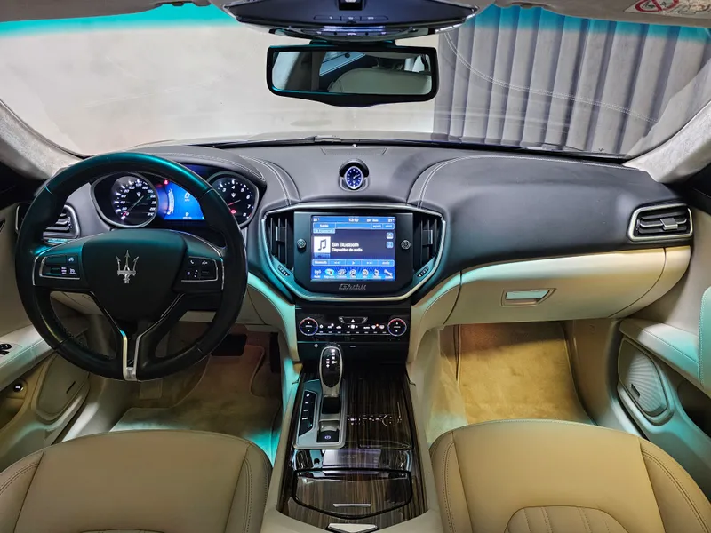 Maserati Ghibli foto 10