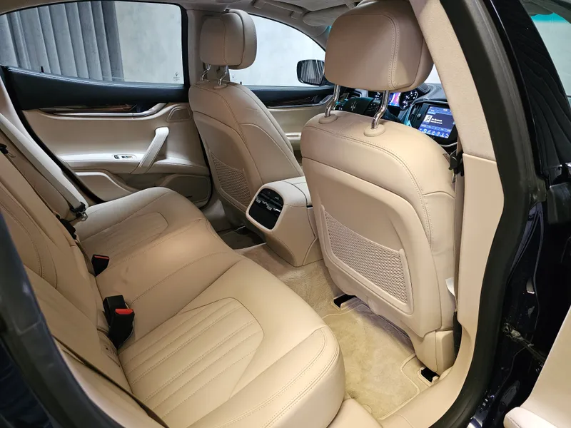 Maserati Ghibli foto 23