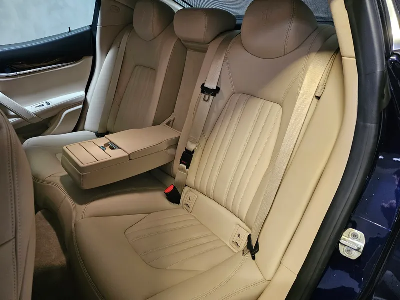 Maserati Ghibli foto 24